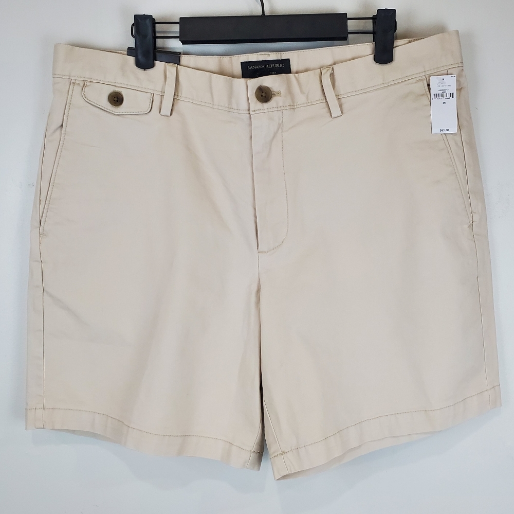 Banana Republic Lived In Tan Chino Shorts Size 35 Mens Slim Fit 7" rise NWT
